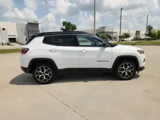Jeep Compass 2025 4x4 Limited 4dr SUV