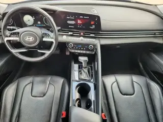 Hyundai ELANTRA 2025 Limited 4dr Sedan