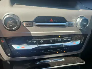 Ford Explorer 2023 XLT 4dr SUV