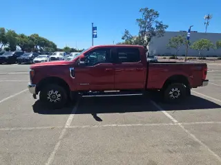 Ford F-250 Super Duty 2017 4x4 Lariat 4dr Crew Cab 6.8 ft. SB Pickup