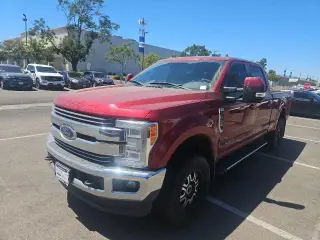 Ford F-250 Super Duty 2017 4x4 Lariat 4dr Crew Cab 6.8 ft. SB Pickup