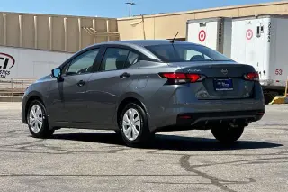 Nissan Versa 2025 S 4dr Sedan CVT