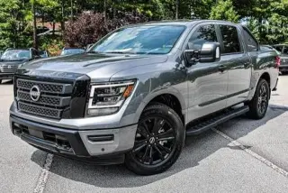 Nissan Titan 2024 4x2 SV 4dr Crew Cab 5.6 ft. SB