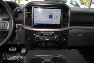 Ford F-150 2025 4x2 XLT 4dr SuperCrew 5.5 ft. SB