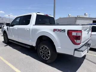 Ford F-150 2022 4x4 Lariat 4dr SuperCrew 5.5 ft. SB