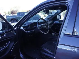 Jeep Grand Cherokee L 2021 4x2 Laredo 4dr SUV