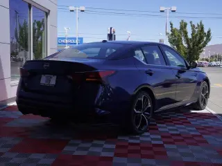 Nissan Altima 2023 2.5 SR 4dr Sedan