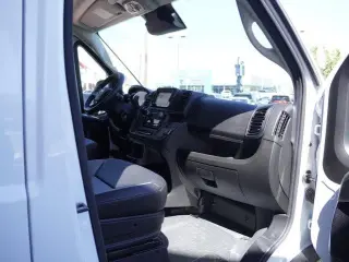 Ram ProMaster 2025 SLT+ 2500 136 WB 3dr Low Roof Cargo Van