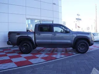 Nissan Frontier 2026 4x4 S 4dr Crew Cab 5 ft. SB