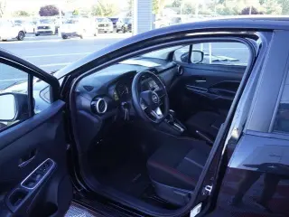Nissan Versa 2024 SR 4dr Sedan