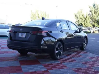 Nissan Versa 2024 SR 4dr Sedan