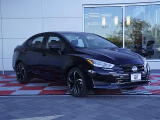 Nissan Versa 2024 SR 4dr Sedan