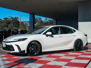 Toyota Camry 2025 SE 4dr Sedan