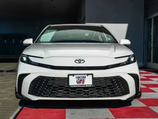 Toyota Camry 2025 SE 4dr Sedan