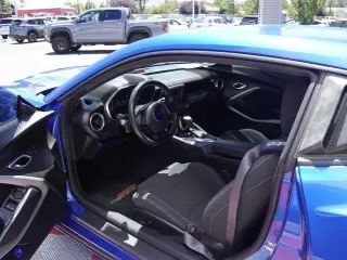 Chevrolet Camaro 2017 LT 2dr Coupe w/1LT