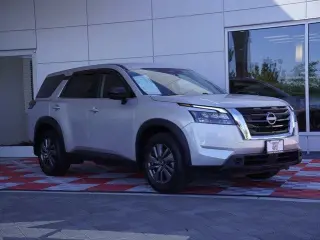 Nissan Pathfinder 2025 AWD S 4dr SUV