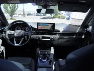 Audi A4 2024 AWD quattro S line Premium Plus 45 TFSI 4dr Sedan