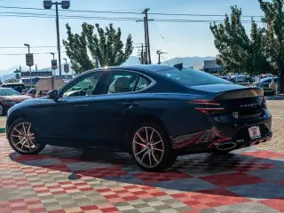 Genesis G70 2025 2.5T Standard 4dr Sedan