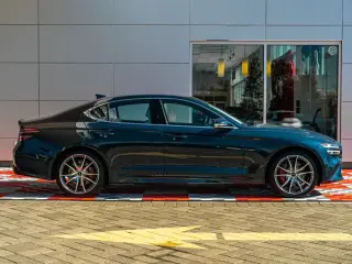 Genesis G70 2025 2.5T Standard 4dr Sedan
