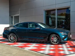Genesis G70 2025 2.5T Standard 4dr Sedan