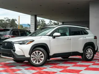 Toyota Corolla Cross 2022 AWD LE 4dr Crossover