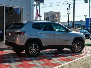 Jeep Compass 2018 4x4 Latitude 4dr SUV