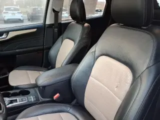 Ford Escape 2022 AWD Titanium 4dr SUV