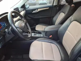 Ford Escape 2022 AWD Titanium 4dr SUV