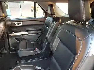 Ford Explorer 2023 AWD XLT 4dr SUV