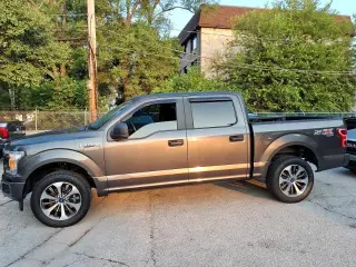Ford F-150 2019 4x4 XL 4dr SuperCrew 5.5 ft. SB