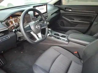 Nissan Altima 2025 AWD 2.5 SV 4dr Sedan