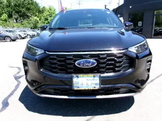 Ford Escape 2023 AWD ST-Line Select 4dr SUV