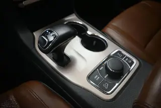 Jeep Grand Cherokee 2015 4x4 Summit 4dr SUV