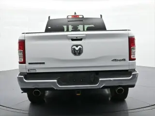 Ram 1500 2022 4x4 Big Horn 4dr Crew Cab 5.6 ft. SB Pickup