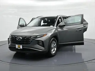 Hyundai TUCSON 2024 SEL Fleet 4p SUV