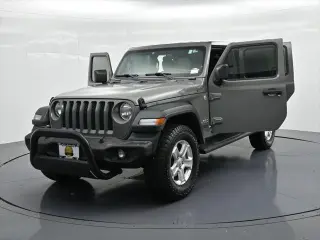 Jeep Wrangler Unlimited 2018 4x4 Sport 4 puertas SUV (lanzamiento a mitad de año)