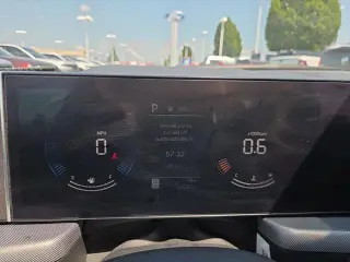 Hyundai SONATA 2024 tracción en las cuatro ruedas SEL sedán de 4 puertas