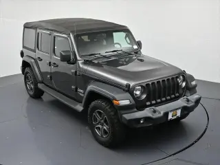 Jeep Wrangler Unlimited 2018 4x4 Sport 4p SUV (lanzamiento de mitad de año)