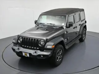 Jeep Wrangler Unlimited 2018 4x4 Sport 4p SUV (lanzamiento de mitad de año)