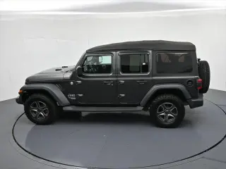 Jeep Wrangler Unlimited 2018 4x4 Sport 4p SUV (lanzamiento de mitad de año)