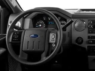 Ford F-250 Super Duty 2016 4x4 XL 2dr Cabina Regular 8 pies LB Camión