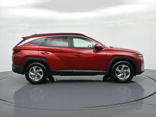 Hyundai TUCSON 2024 SEL SUV 4 puertas