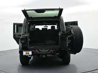 Jeep Wrangler Unlimited 2021 4x4 Sahara 4xe 4p SUV