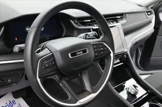 Jeep Grand Cherokee 2023 4x4 Laredo 4p SUV