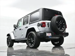 Jeep Wrangler Unlimited 2022 4x4 Sahara 4xe 4p SUV