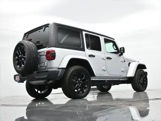 Jeep Wrangler Unlimited 2022 4x4 Sahara 4xe 4p SUV