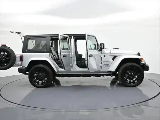 Jeep Wrangler Unlimited 2022 4x4 Sahara 4xe 4p SUV