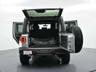 Jeep Wrangler Unlimited 2022 4x4 Sahara 4xe 4p SUV