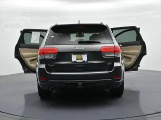 Jeep Grand Cherokee 2015 4x4 Overland 4 puertas SUV