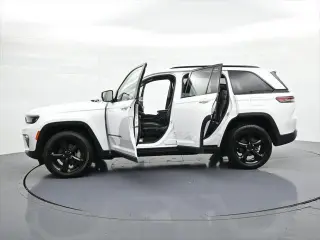 Jeep Grand Cherokee 2023 4x4 Limited 4p SUV